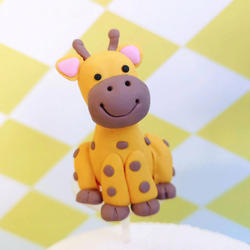 3D Giraffe Cake tutorial just got published! - | Giraffe cakes, Learn cake  decorating, Cake tutorial